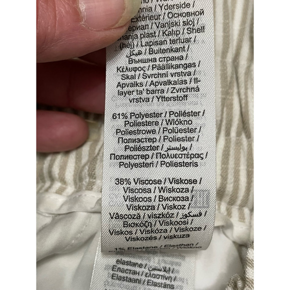 Vero Moda Culottes Shorts Paperbag Waist Pull On Modern Striped Beige/White W M - Picture 9 of 9